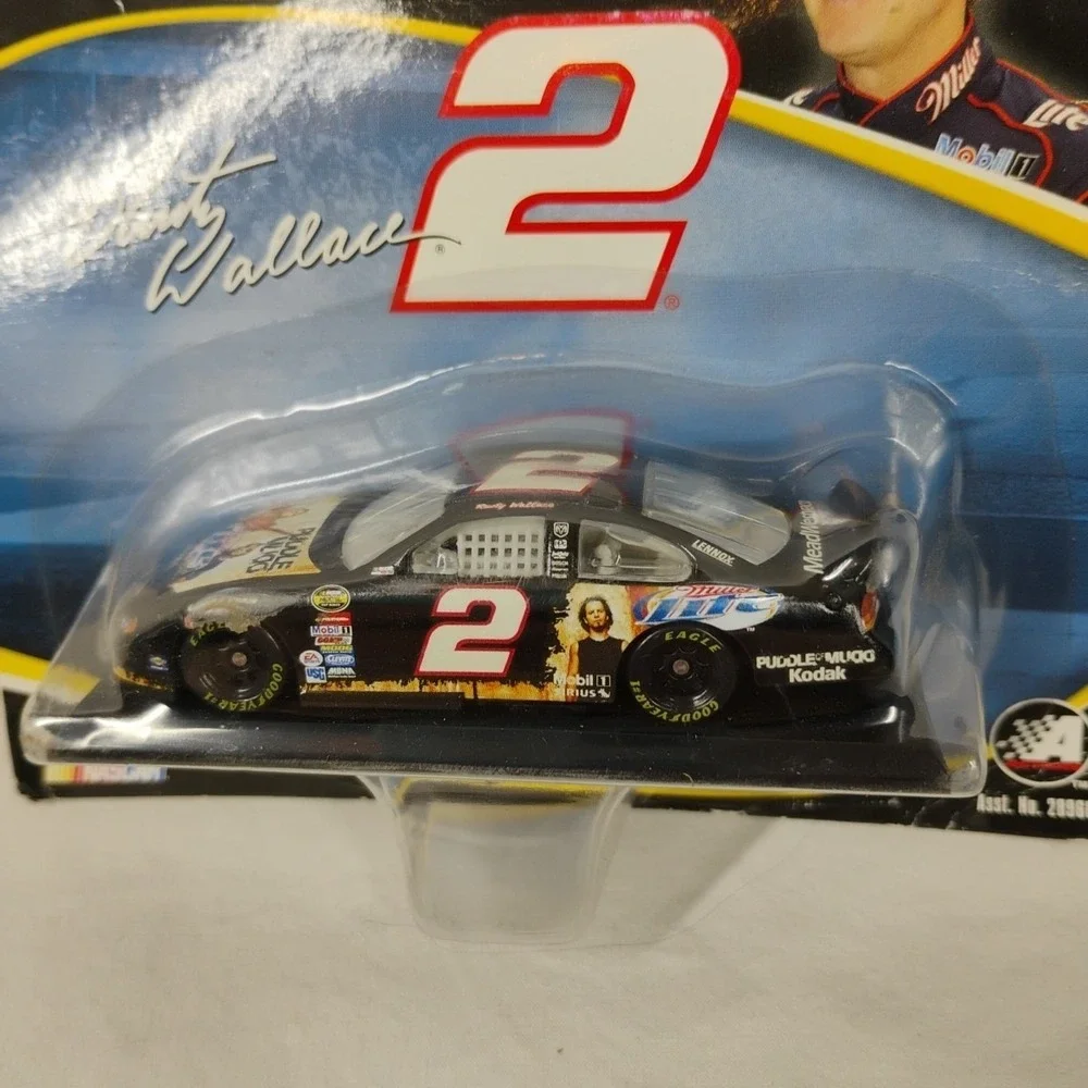 NASCAR Winners Circle #2 Rusty Wallace Miller Lite Mobil 1 1:64 Die Cast Car '04